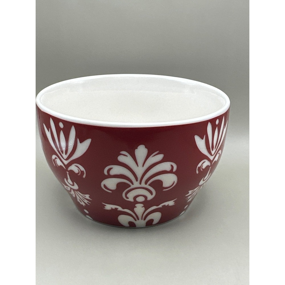 Starbucks 2010 Red & white New Bone China 8 Oz Coffee Cup Mug